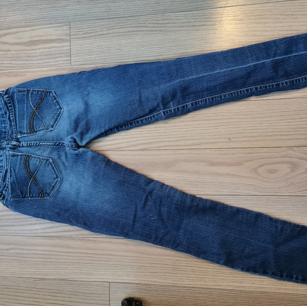 Jean - Picture 2 of 2